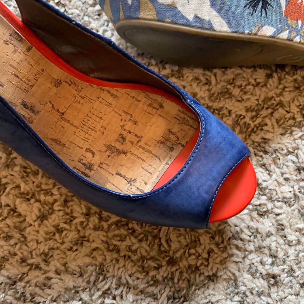Guess Spring Heels - Picture 4 of 8